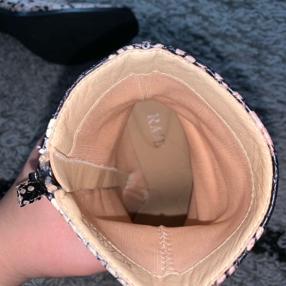 NWOT raid boots - Picture 3 of 4